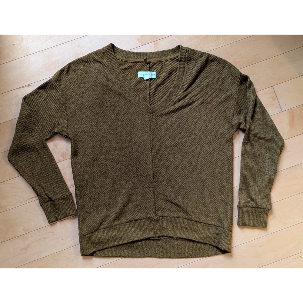 LOFT Green V-Neck Sweater Soft Knit